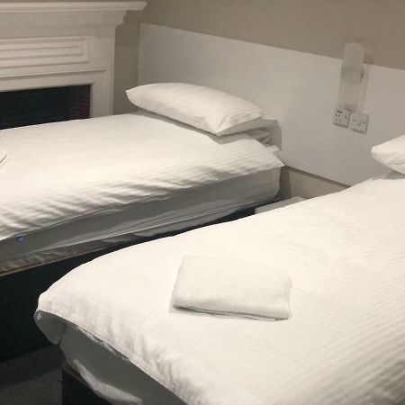 The Fulwich Hotel Dartford Extérieur photo