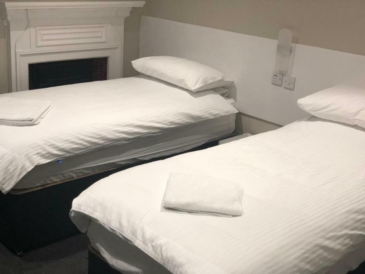 The Fulwich Hotel Dartford Extérieur photo